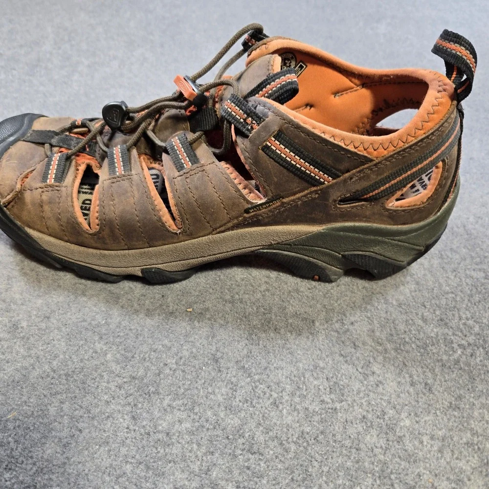 KEEN Arroyo II men's hiking shoes model 1008419 waterproof leather Sz 10 Outdoor